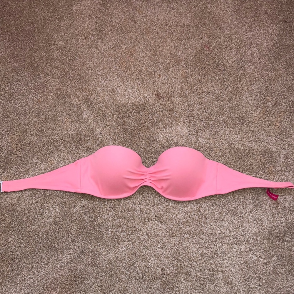 Bandeau VS bathing suit top